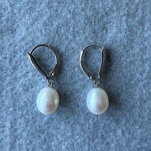 Vintage Pearl Drop Earrings